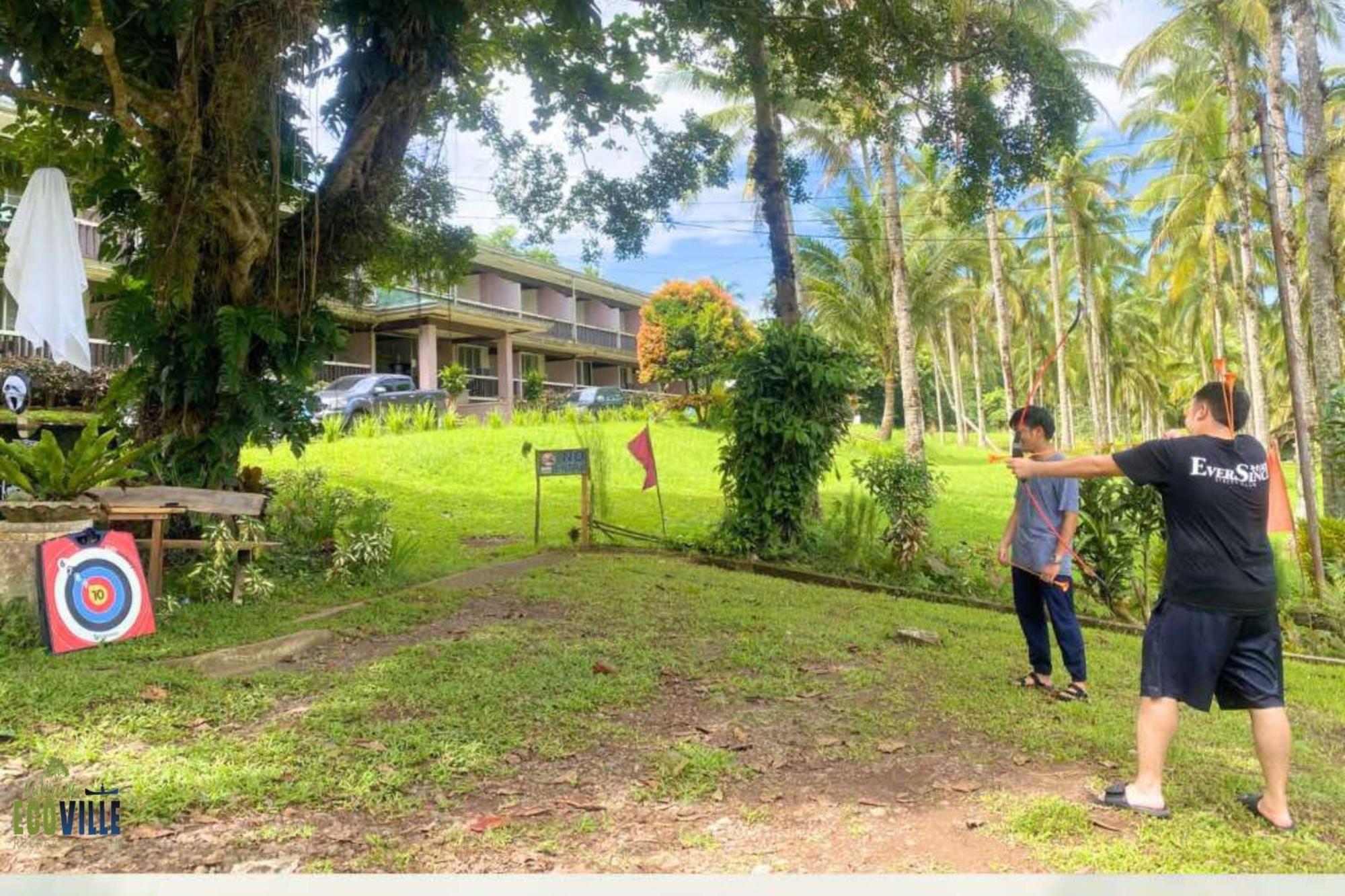 Caliraya Ecoville Recreation And Farm Resort Cavinti Exterior foto