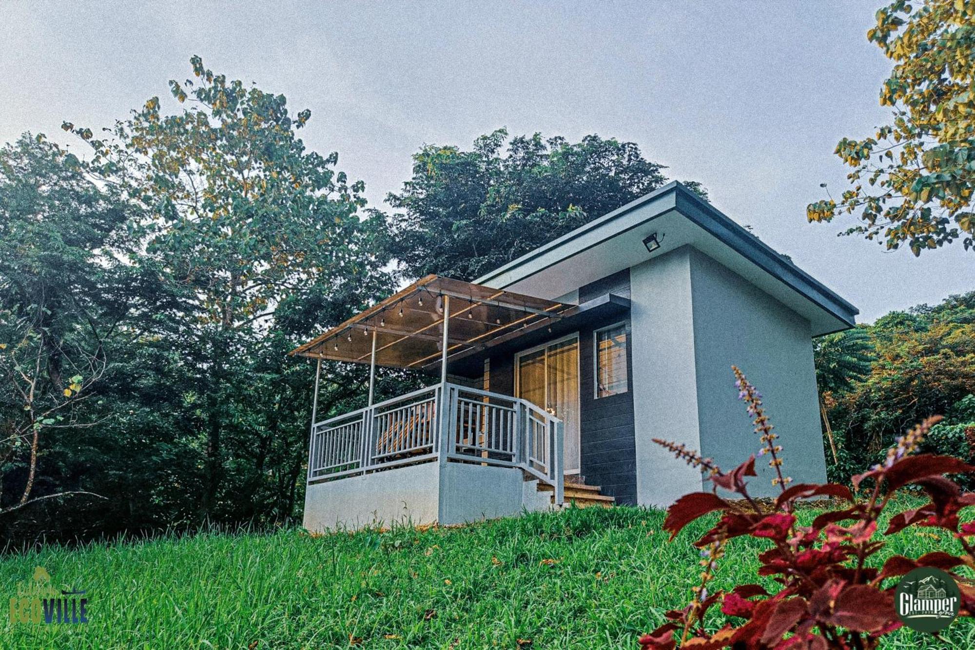 Caliraya Ecoville Recreation And Farm Resort Cavinti Exterior foto