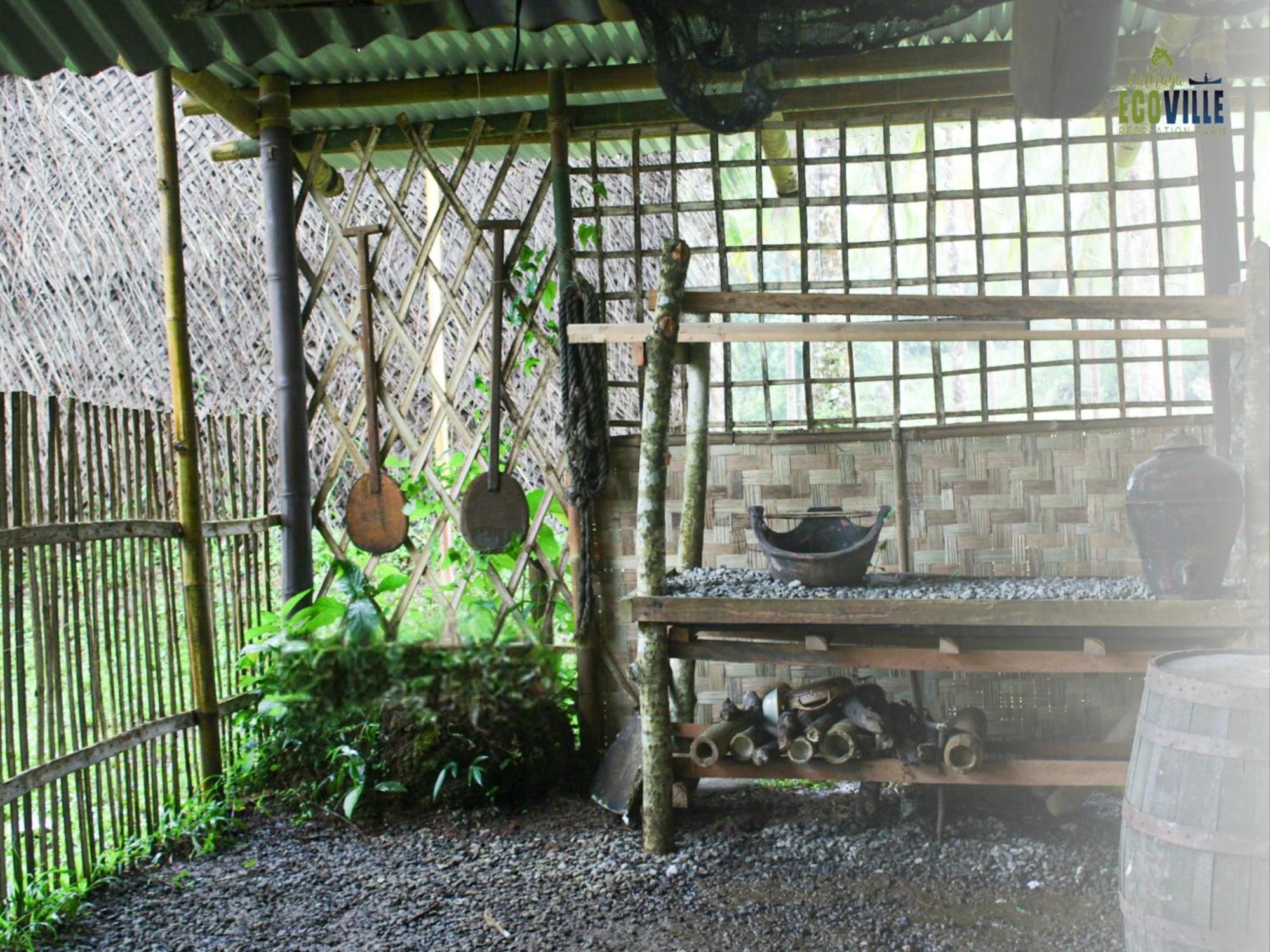 Caliraya Ecoville Recreation And Farm Resort Cavinti Exterior foto